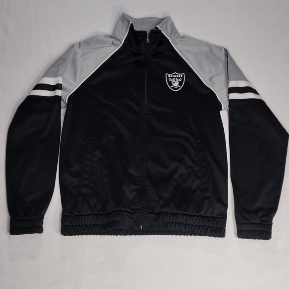 Team Apparel Other - RAIDERS Men's Black and Gray Jacket size M pre
Owned Exellent condition.